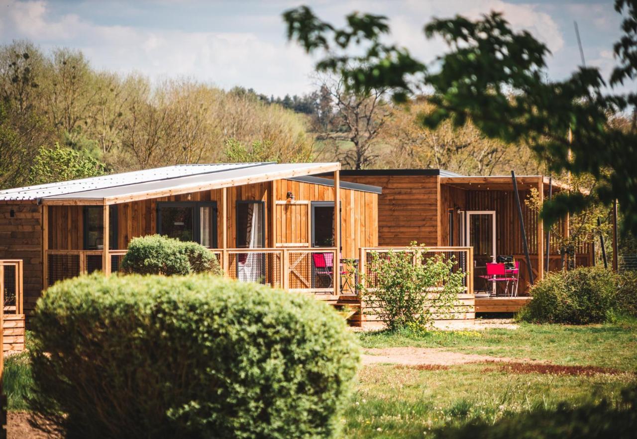 Le Village De Cottages - Le Pole Du Cheval Et De L'Ane Lignières Exteriér fotografie